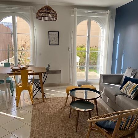 Apartment 2 Bedroomed Near Disneyland Paris With Garden Parking At Serris Exterior foto