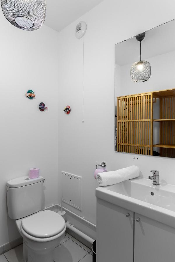Apartment 2 Bedroomed Near Disneyland Paris With Garden Parking At Serris Exterior foto