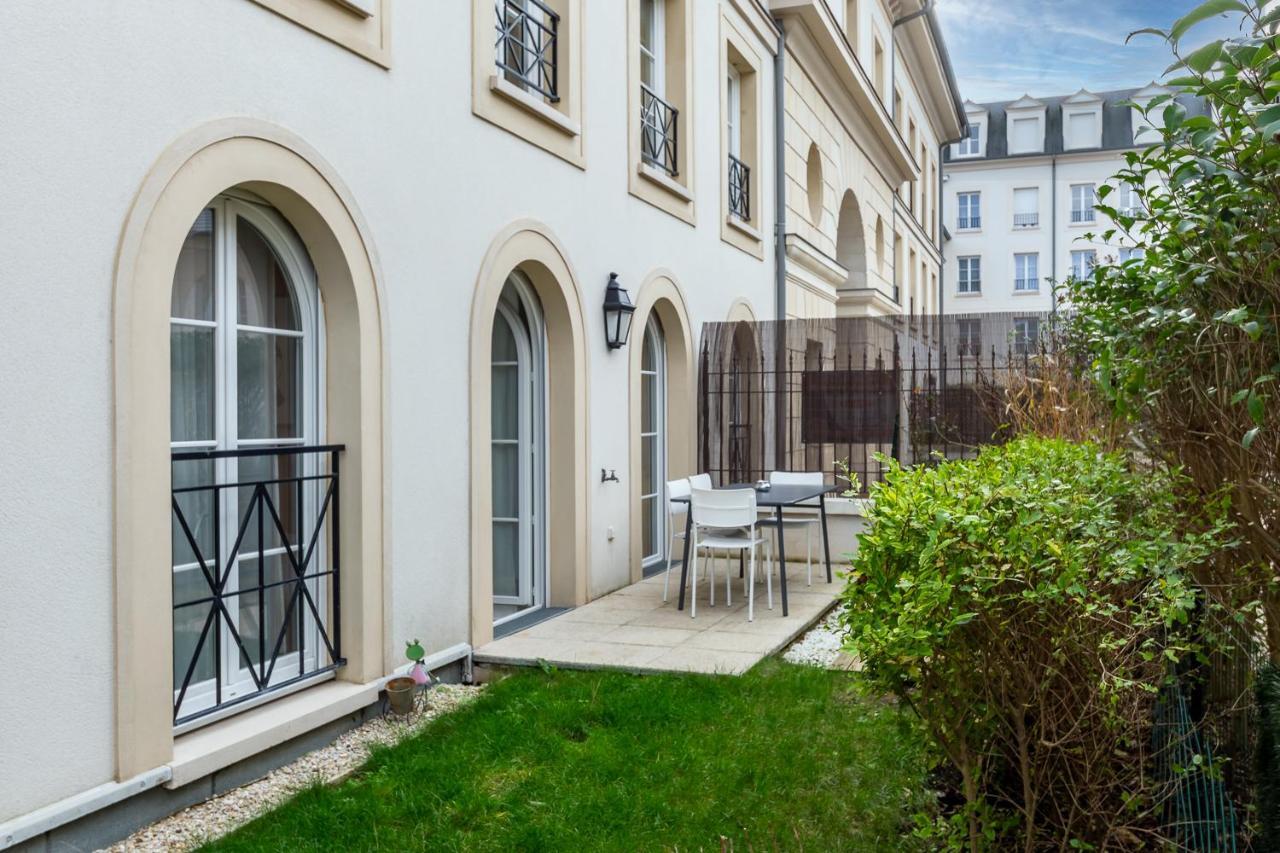 Apartment 2 Bedroomed Near Disneyland Paris With Garden Parking At Serris Exterior foto